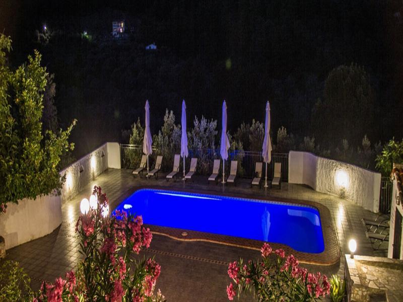 Villa Albanis Kolios Exteriör bild
